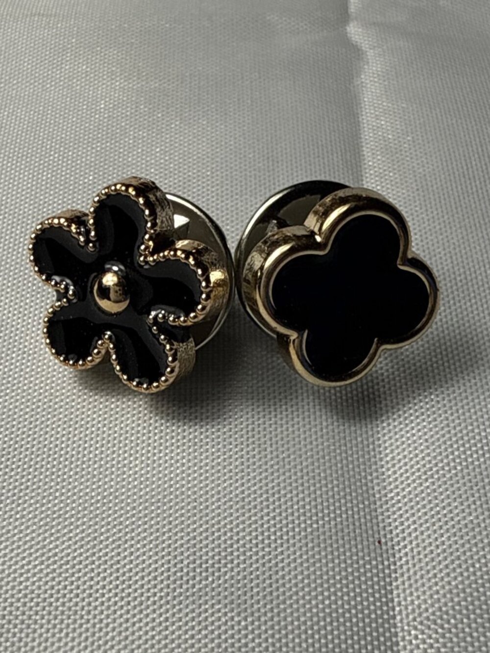 Black Silver Gold Flower Clover Modesty Brooch Pins Set Lapel